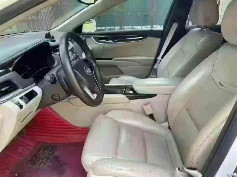 徐州16年凯迪拉克XTS4