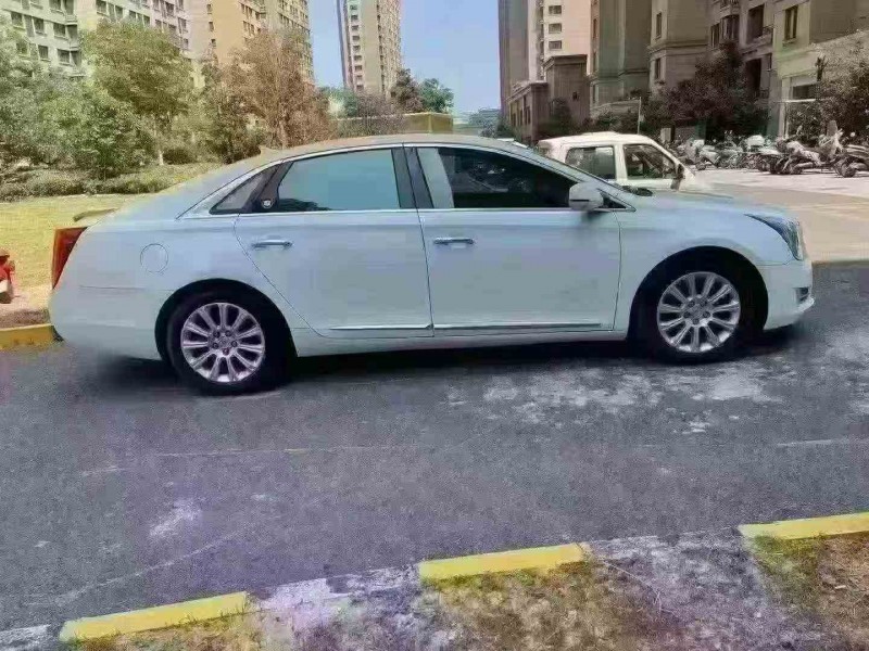 徐州16年凯迪拉克XTS7