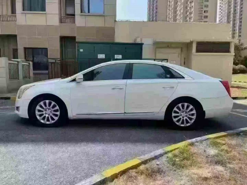 徐州16年凯迪拉克XTS8