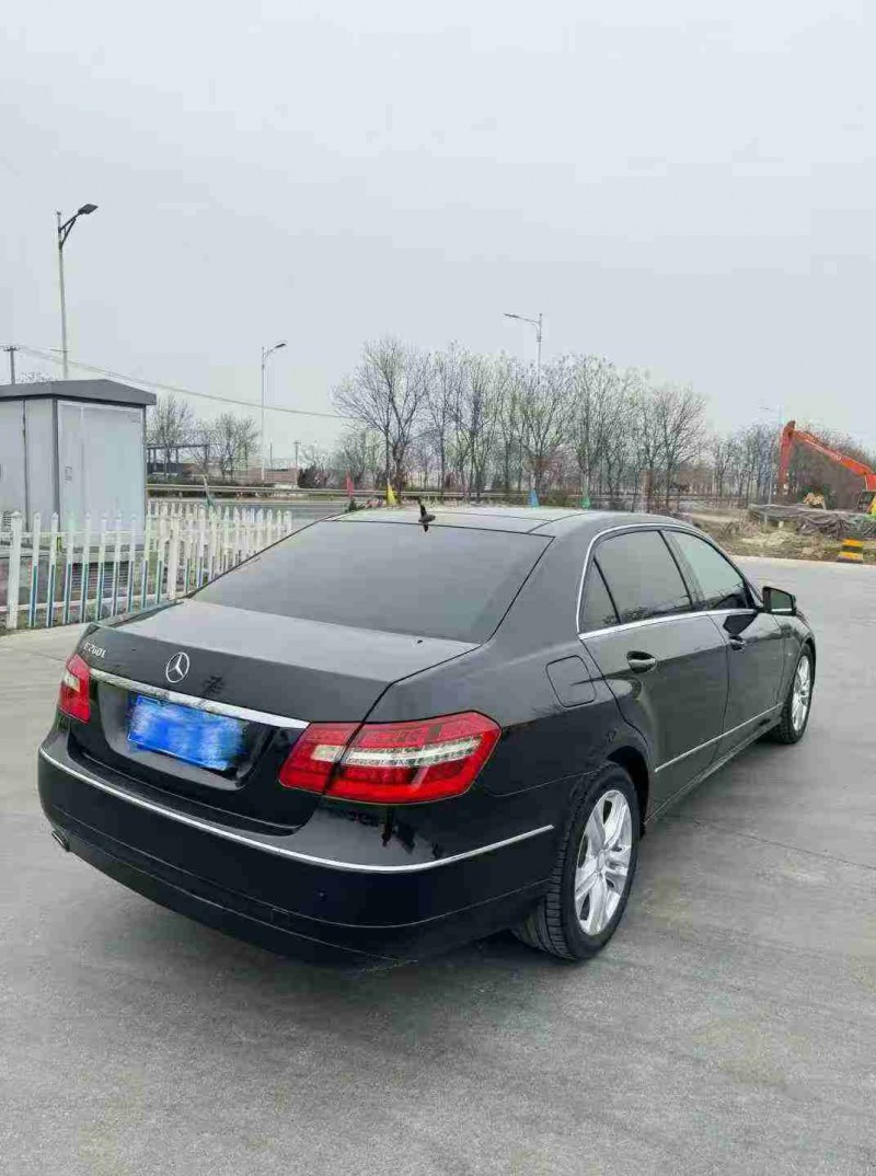 潍坊12年奔驰E8