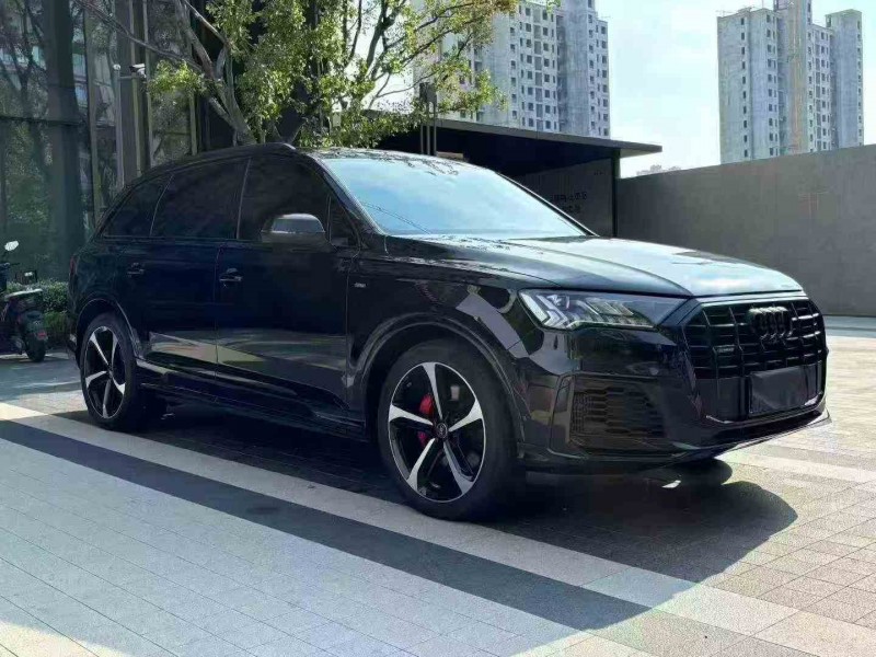 徐州23年奥迪Q73