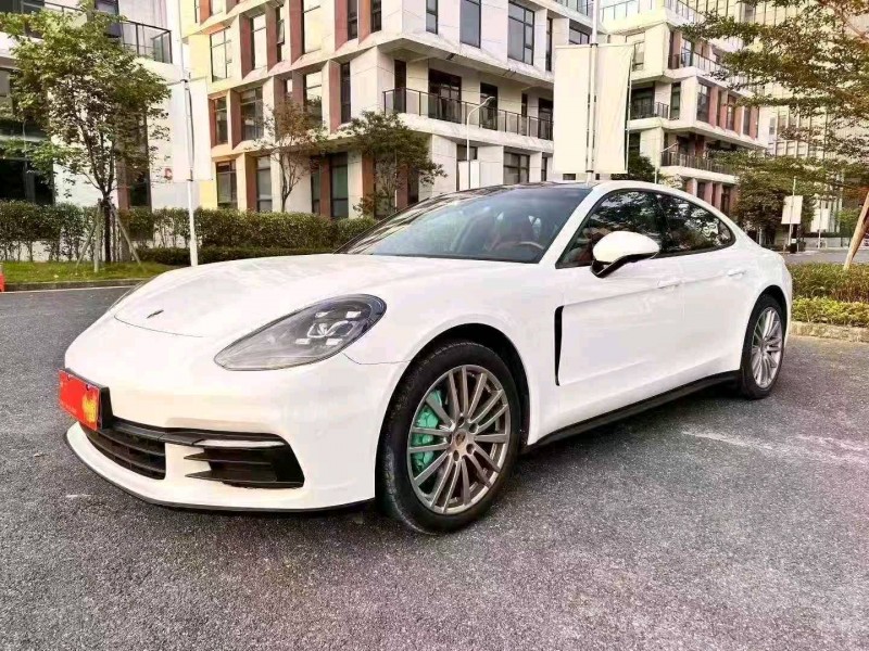 广州19年保时捷帕拉梅拉3