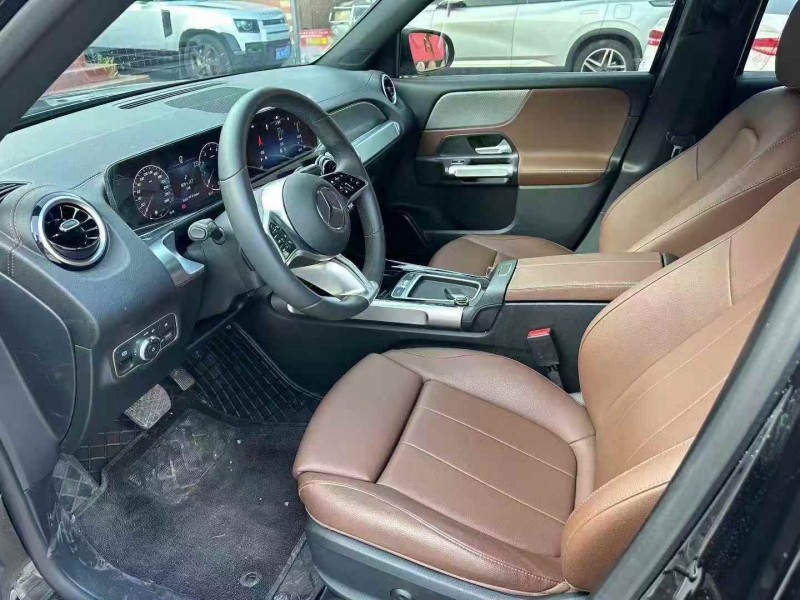 淄博24年奔驰GLB5