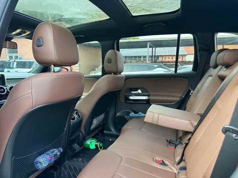 淄博24年奔驰GLB6