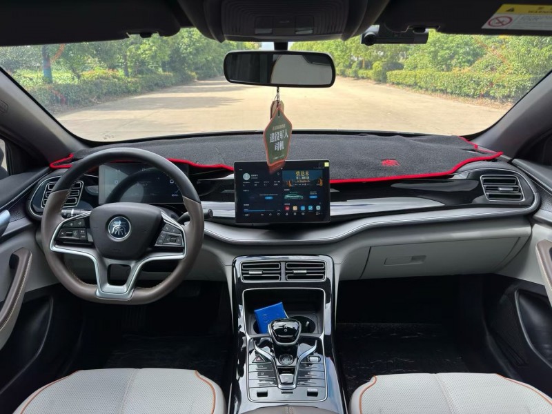 盐城24年比亚迪秦8