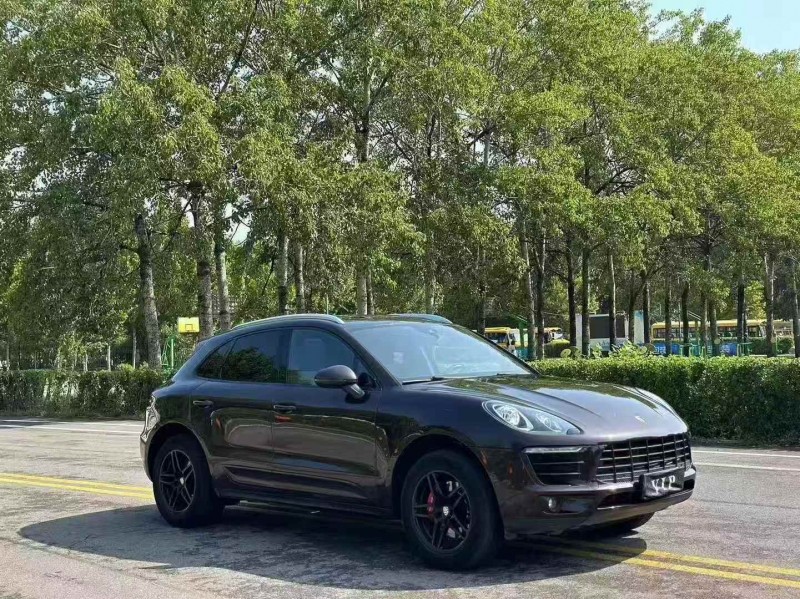 枣庄16年保时捷Macan3