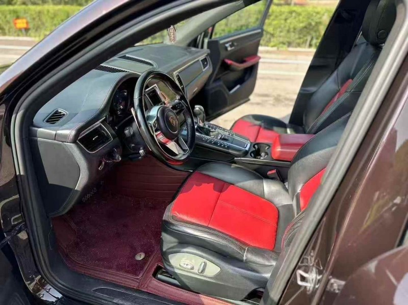 枣庄16年保时捷Macan5