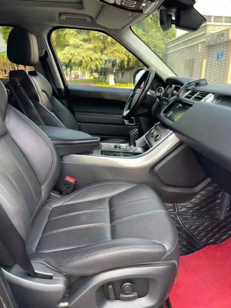 苏州17年路虎揽胜运动3