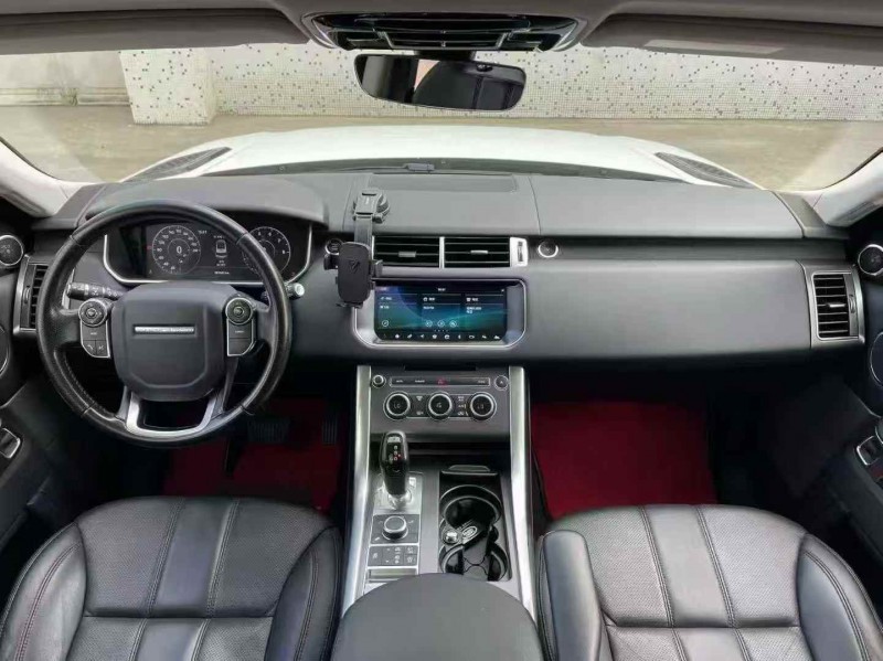 苏州17年路虎揽胜运动4