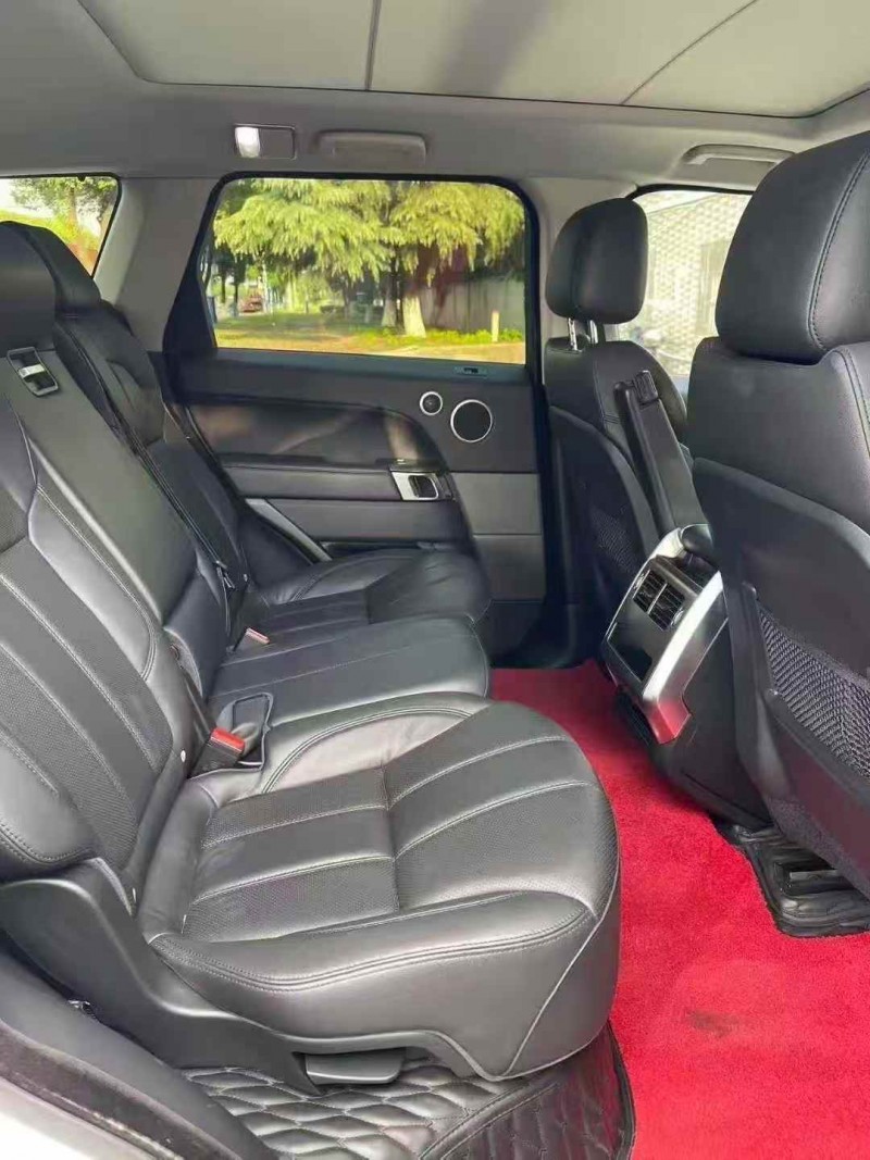 苏州17年路虎揽胜运动6