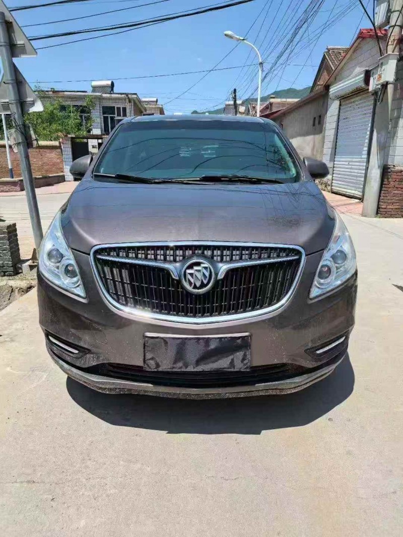 承德17年别克GL81