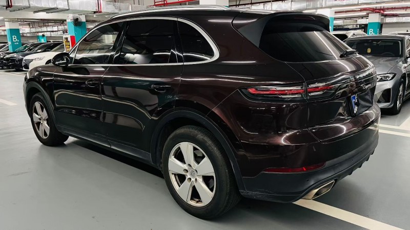 深圳18年保时捷卡宴7