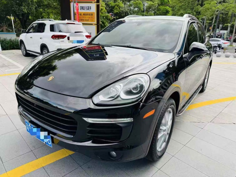 深圳16年保时捷卡宴3