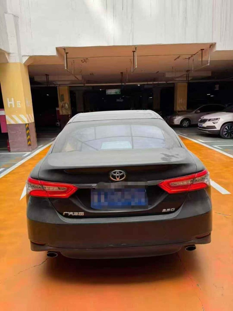 通辽20年丰田凯美瑞9