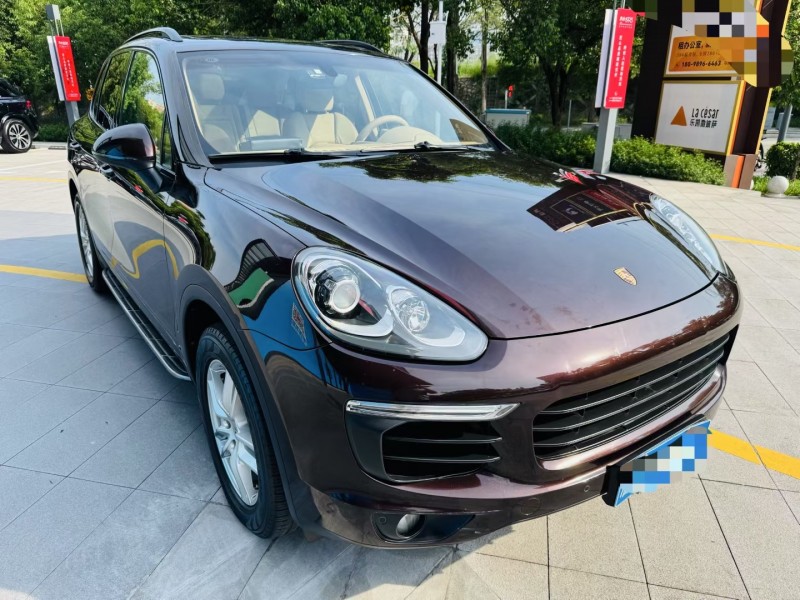 深圳15年保时捷卡宴2