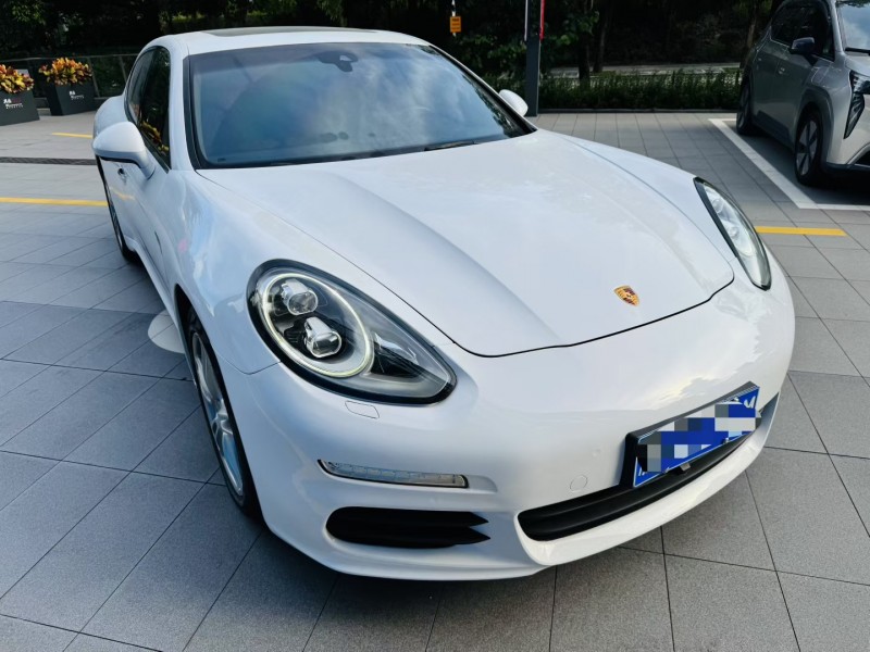 深圳16年保时捷帕拉梅拉3