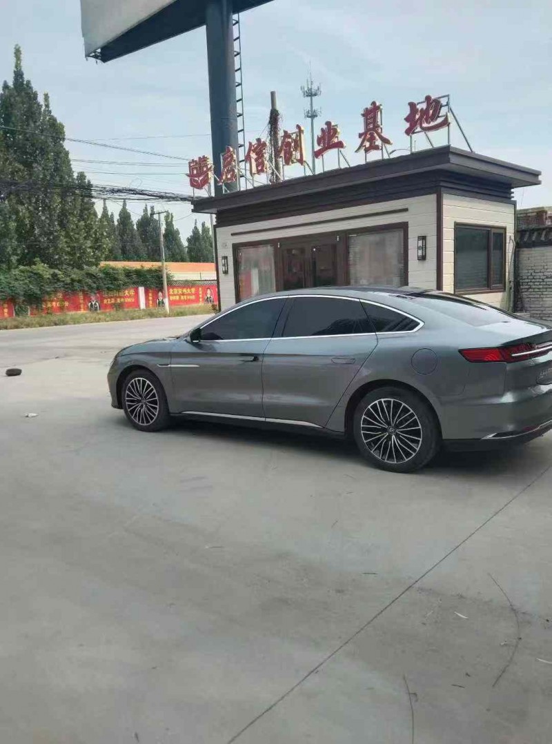 石家庄21年比亚迪汉5