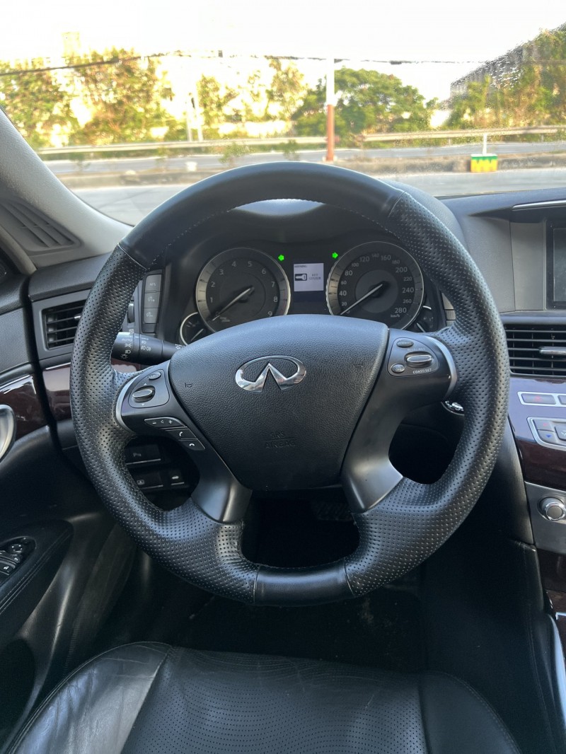 潮州15年英菲尼迪Q706