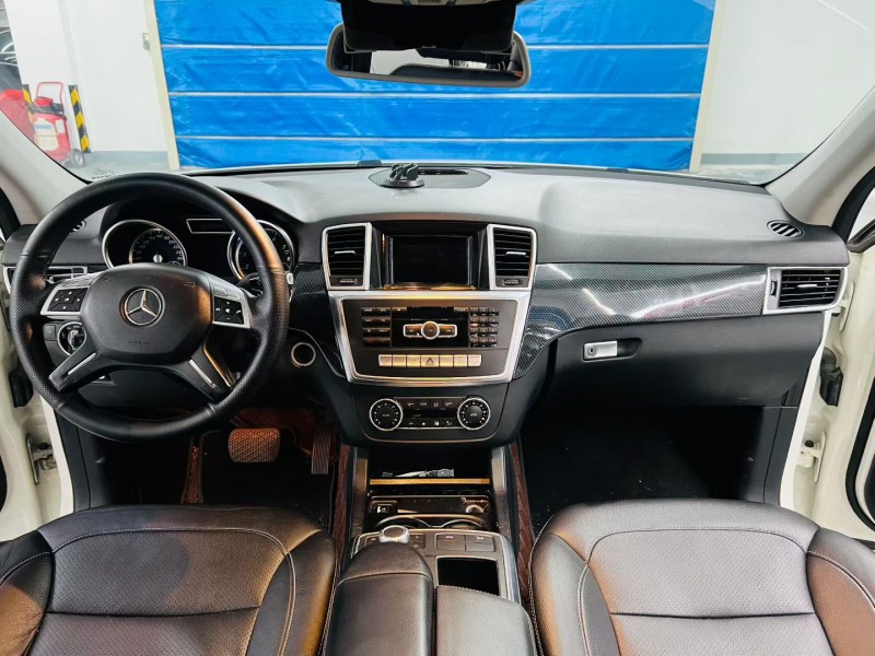 深圳13年奔驰ML4