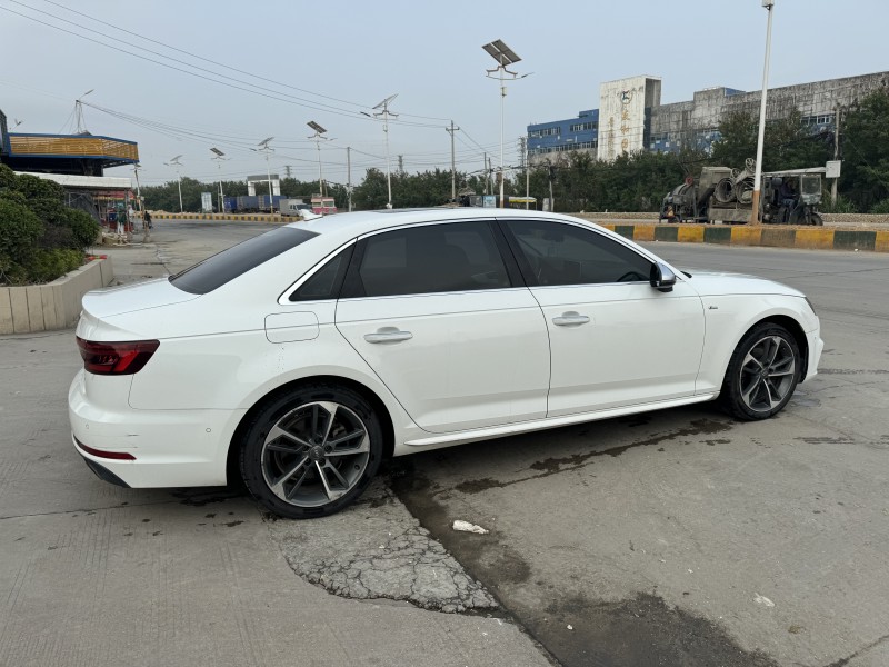 潮州19年奥迪A4L7