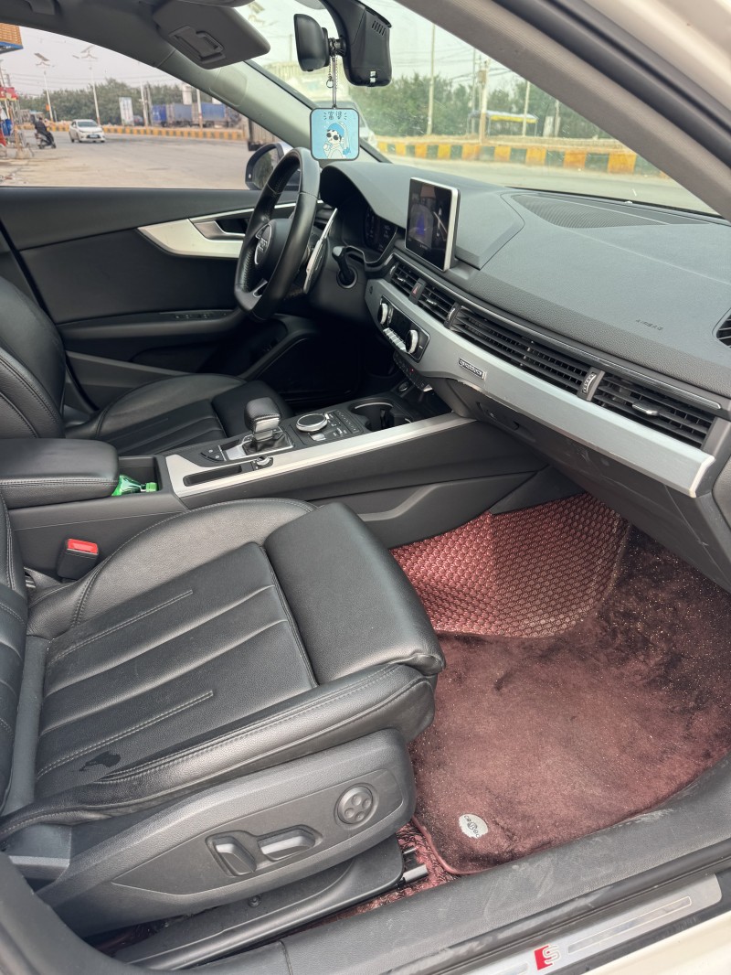 潮州19年奥迪A4L9