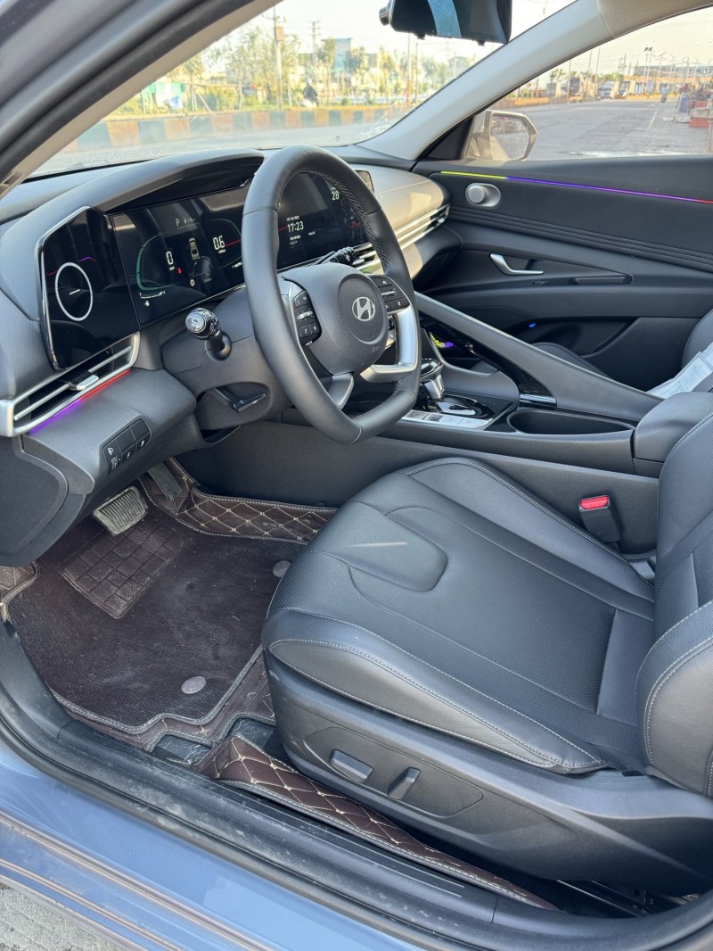 潮州24年现代伊兰特3