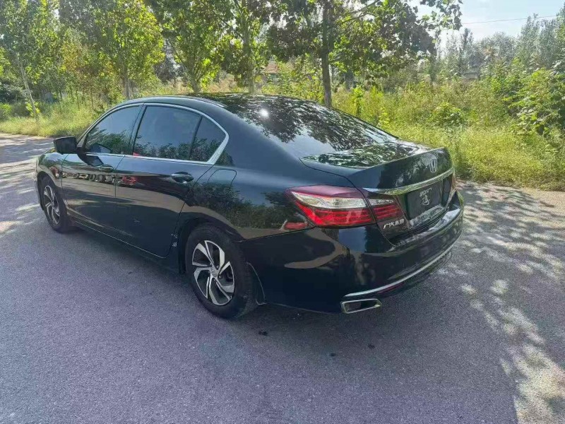 泰安16年本田雅阁7