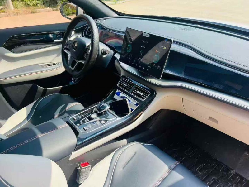 青岛23年比亚迪秦4