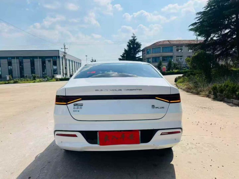 青岛23年比亚迪秦9