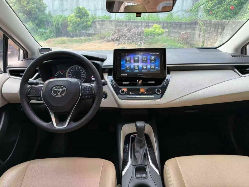 柳州19年丰田卡罗拉5