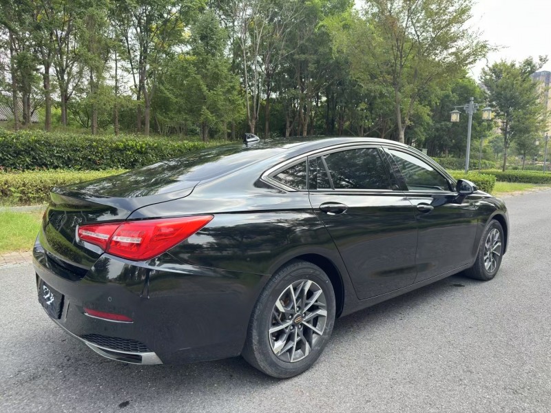 盐城21年红旗H55