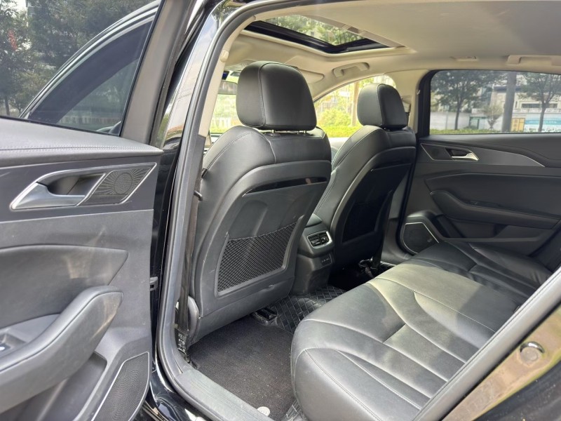 盐城21年红旗H58