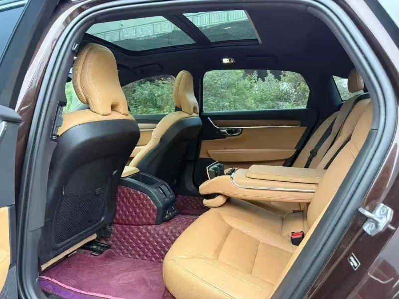 邵阳19年沃尔沃S906