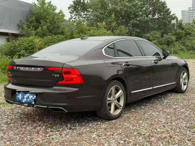 邵阳19年沃尔沃S907