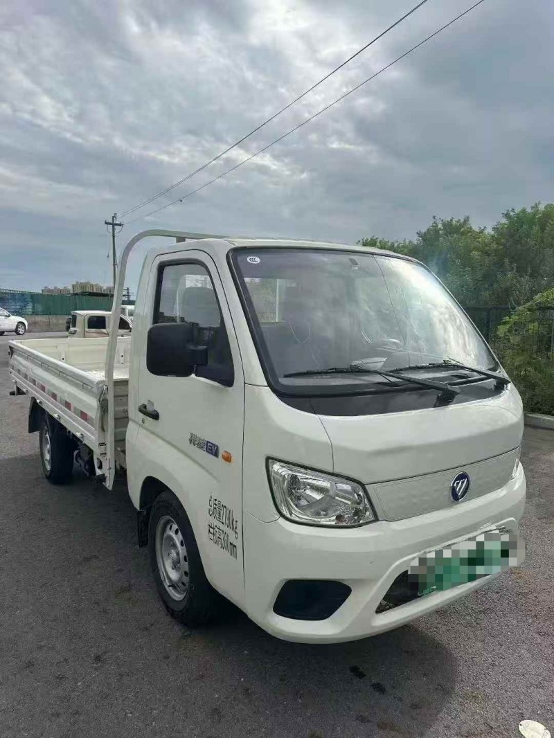 济宁25年福田祥菱3