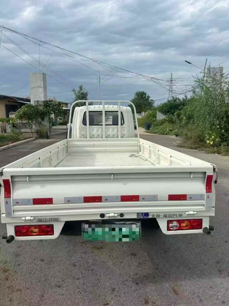 济宁25年福田祥菱9