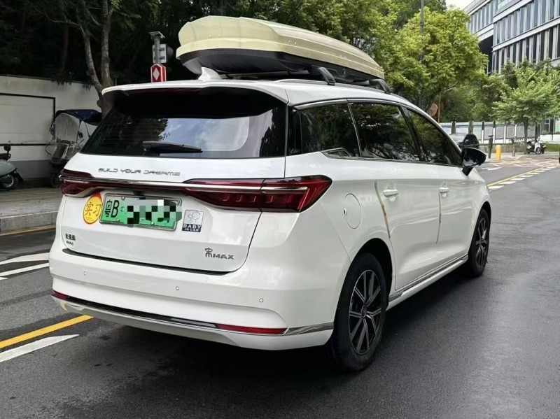 深圳22年比亚迪宋8