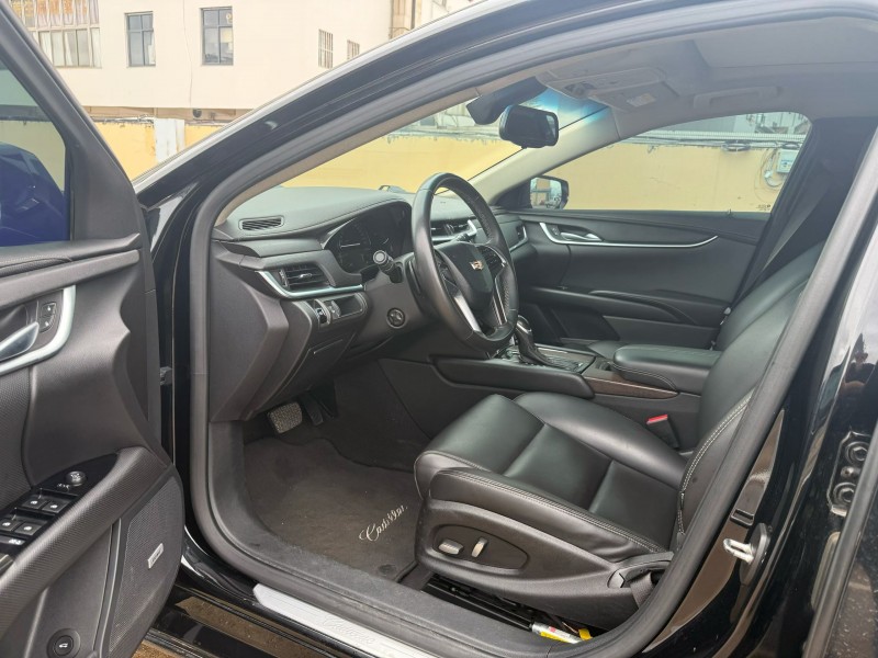 玉溪17年凯迪拉克XTS4