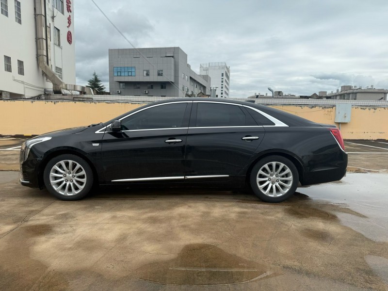 玉溪17年凯迪拉克XTS6