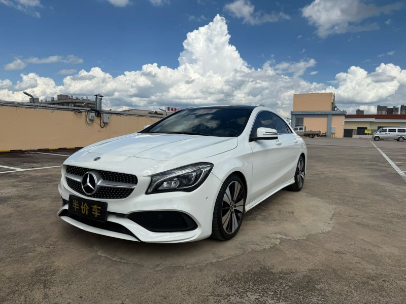 玉溪18年奔驰CLA4