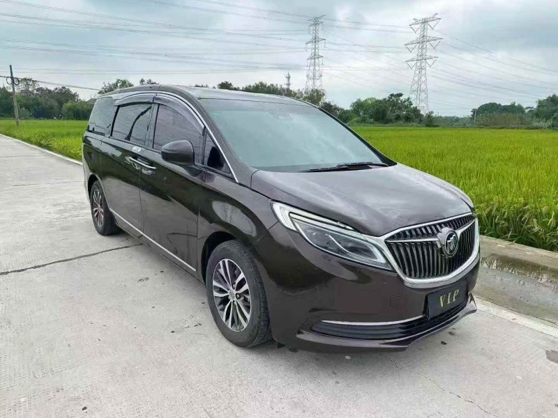 宁波17年别克GL82