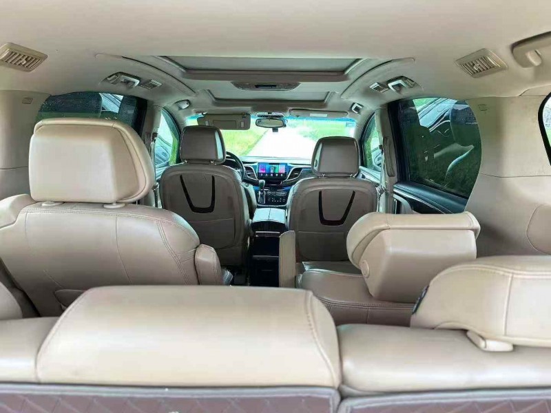 宁波17年别克GL85