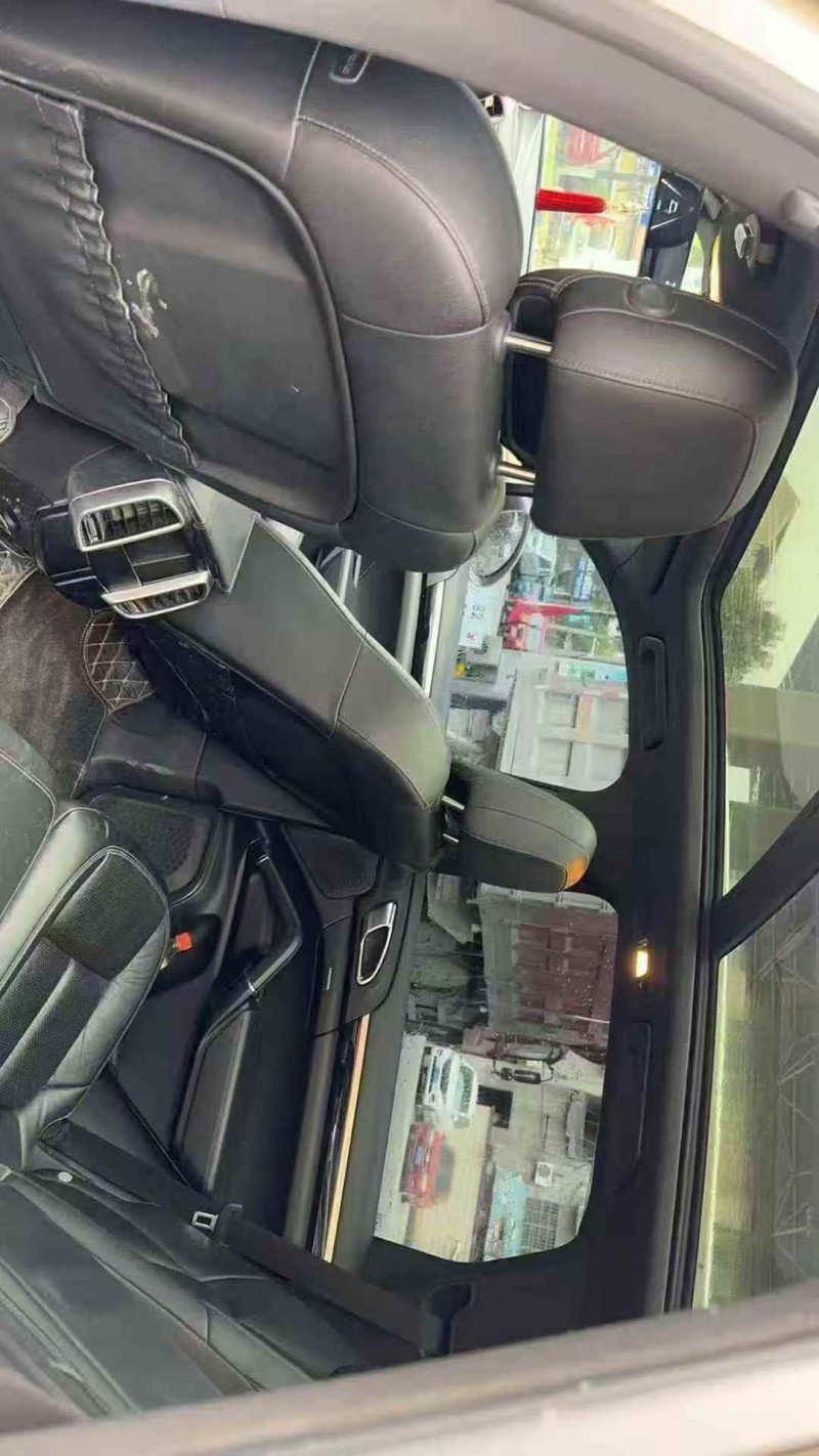 黄石17年保时捷卡宴6