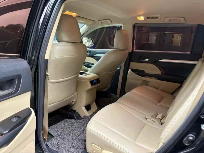 邵阳17年丰田汉兰达6