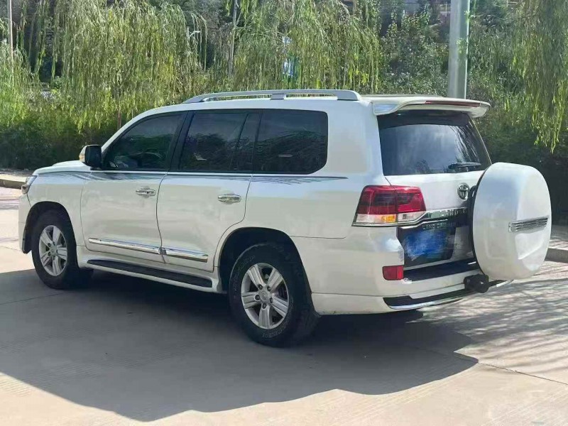 秦皇岛14年丰田兰德酷路泽7