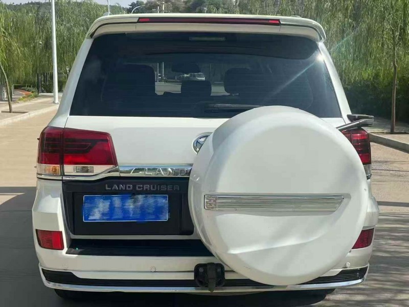 秦皇岛14年丰田兰德酷路泽9