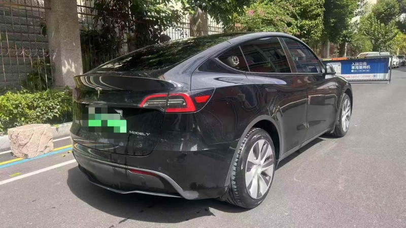 嘉兴23年特斯拉MODEL Y8