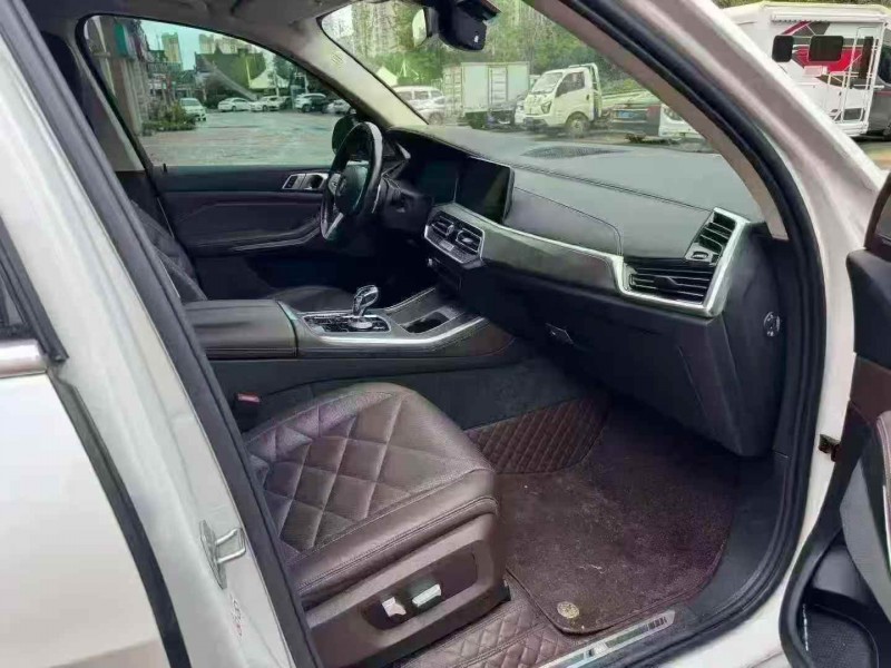 南通22年宝马X52