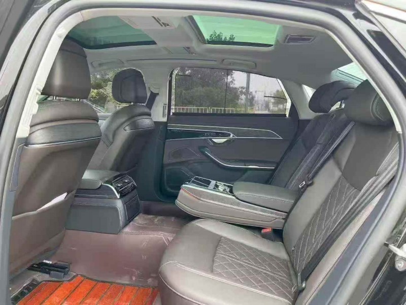 邵阳23年奥迪A8L5