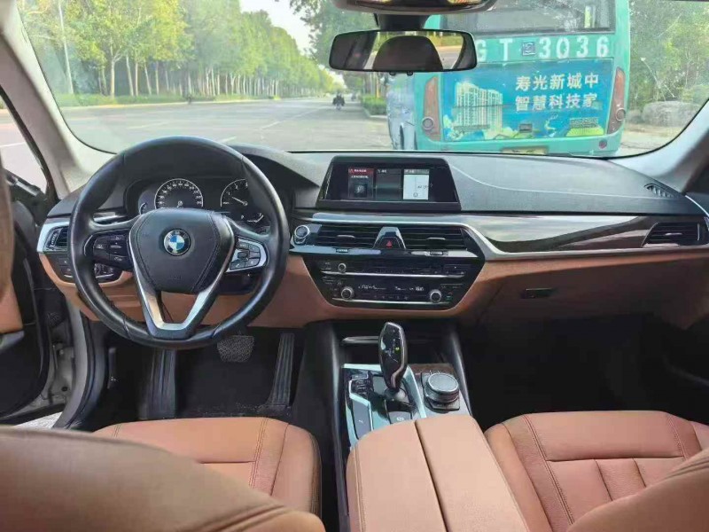 枣庄17年宝马5系4